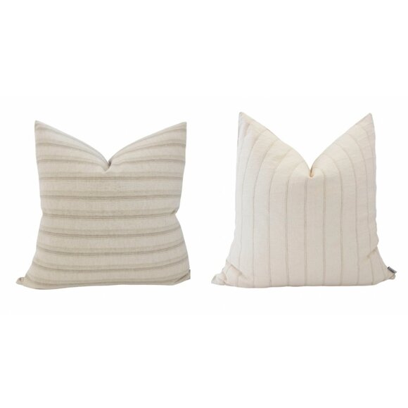 Pair of Handmade Vintage Pillow Covers - Picture 1 of 5